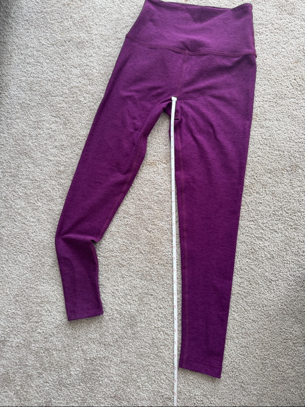 Beyond Yoga Berry Leggings - Picture 9 of 10